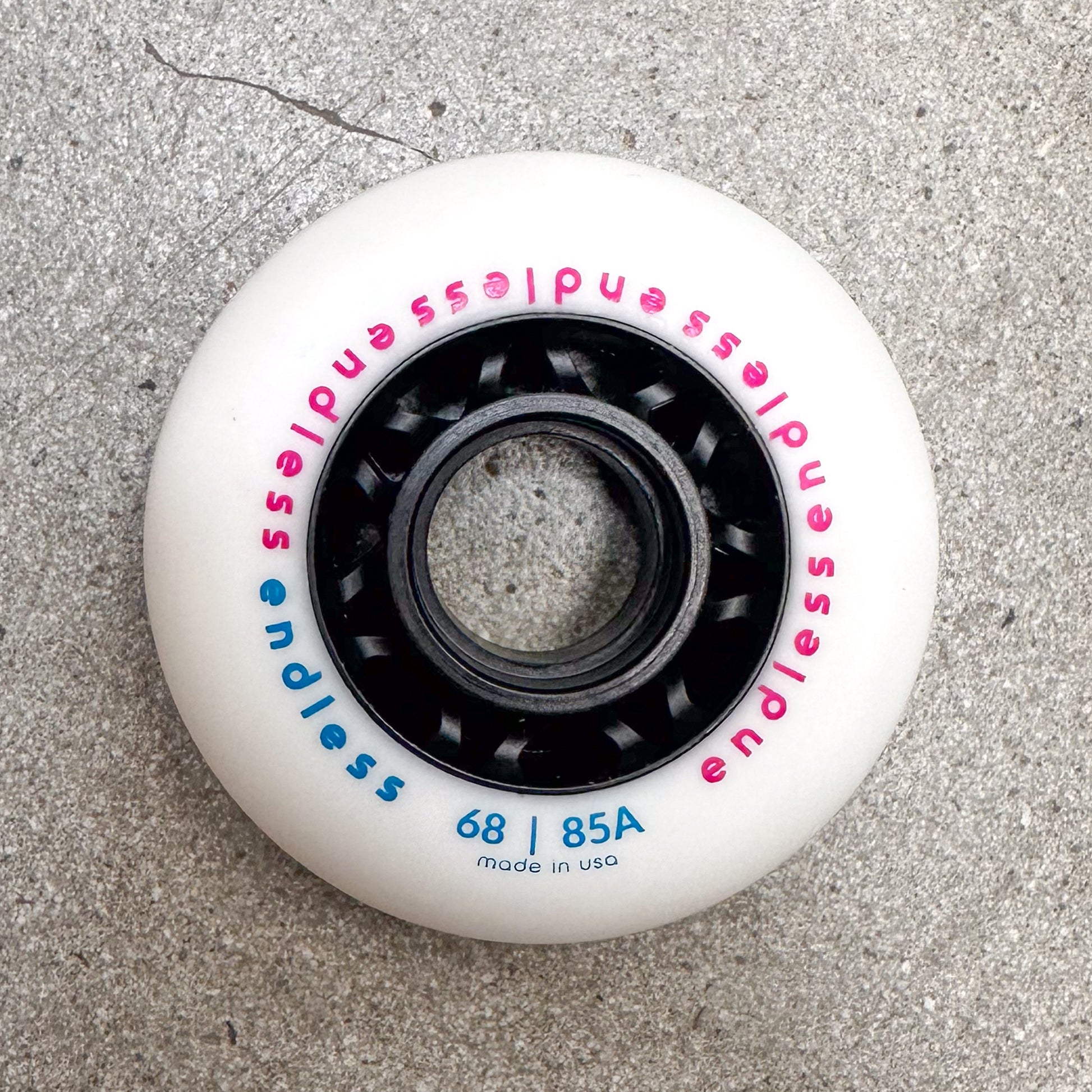 Endless 68 mm White Wheel
