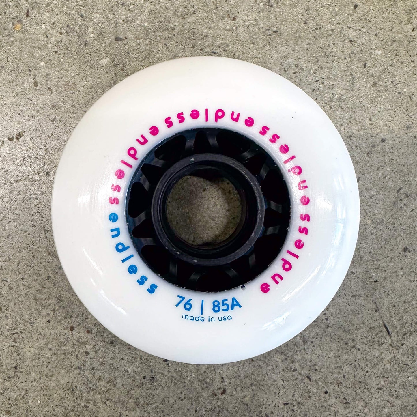 Endless 76 mm Wheel - White