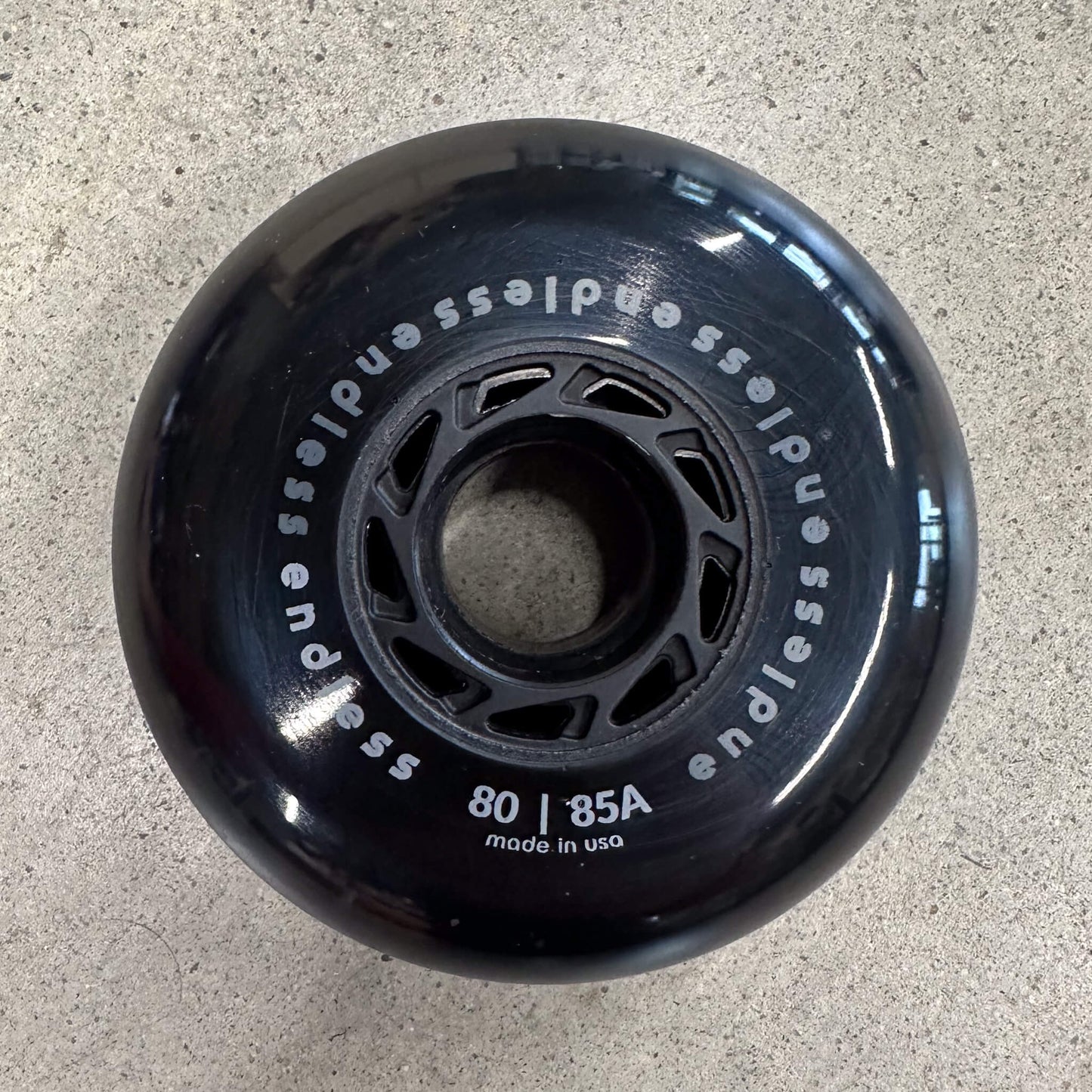 Endless 80 mm Wheel - Black