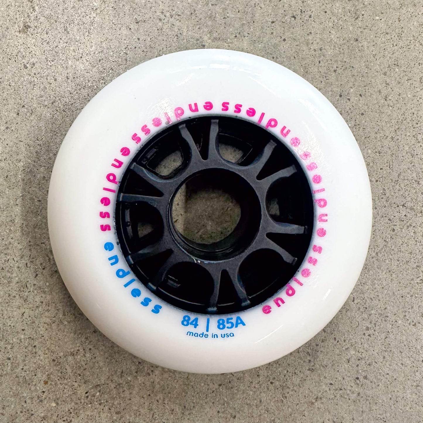 Endless 84 mm Wheel - White