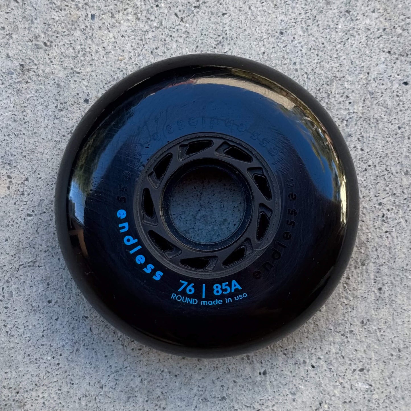 Endless Round 76 mm Black Wheel